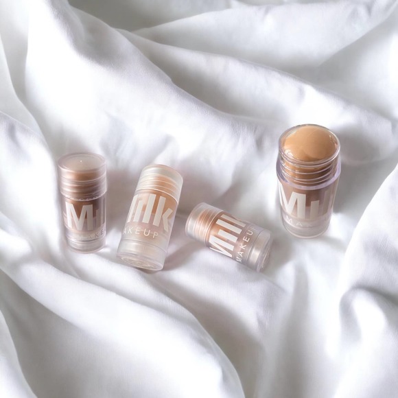 Milk Makeup Blur Stick 0.19 oz - Picture 4 of 5